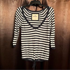 Hollister black white striped shirt M